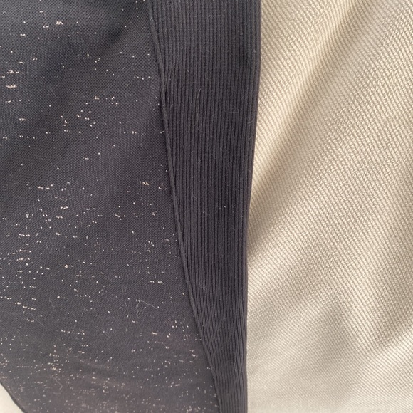 High Waited LuluLemon Leggings - Picture 7 of 8